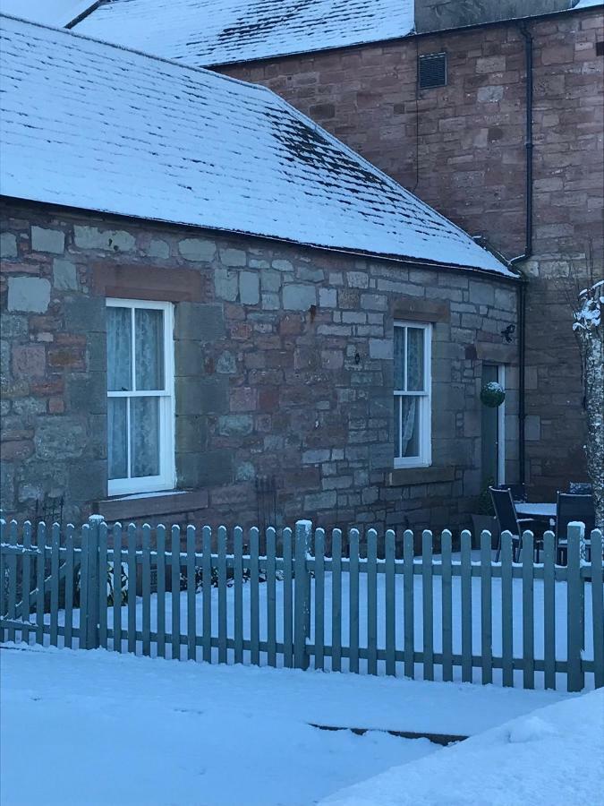 The Sheriffs Lodge Dingwall Exterior foto